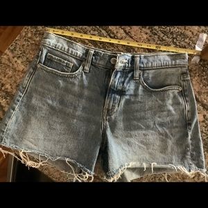 Banana Republic Premium Denim Mid-Rise Short